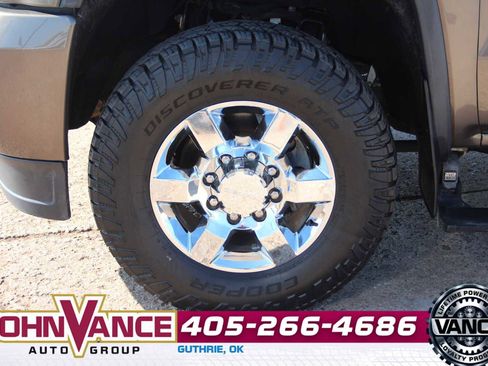 Used 2015 GMC Sierra 2500 Denali w/ Duramax Plus Package image 16