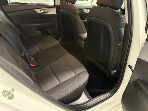 Used 2023 Kia Forte LXS w/ LXS Technology Package FWD image 25