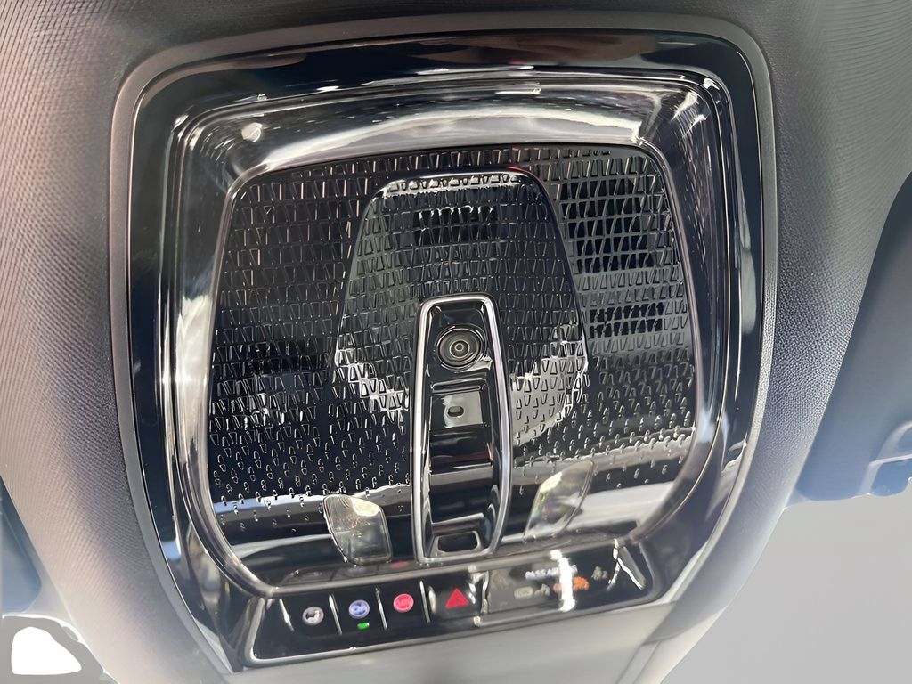 New 2025 Cadillac Escalade IQ Sport 1 w/ LPO, ONYX Package AWD/4WD image 40
