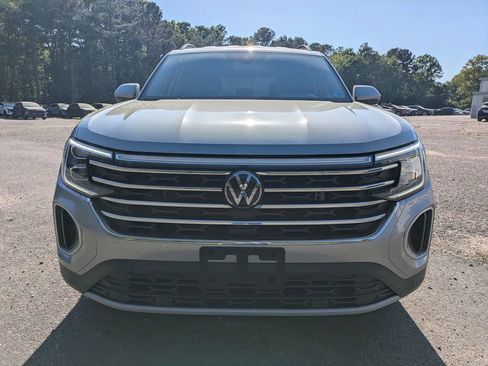 Certified 2024 Volkswagen Atlas SE AWD/4WD image 9