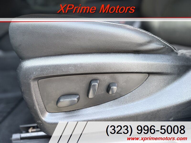 Used 2020 GMC Yukon XL SLT AWD/4WD image 19