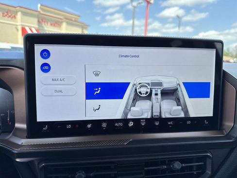 New 2026 Ford Bronco Sport Outer Banks w/ Outer Banks Tech Package+ AWD/4WD image 19