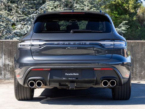 Certified 2024 Porsche Macan image 8
