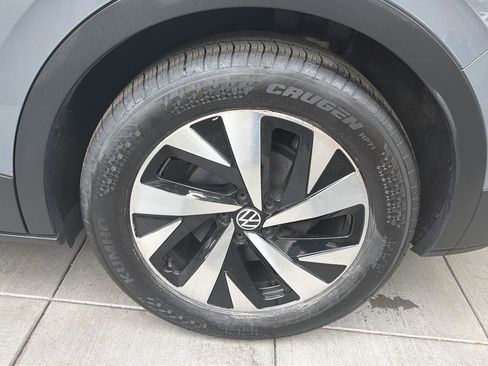 Certified 2023 Volkswagen ID.4 Pro RWD image 12