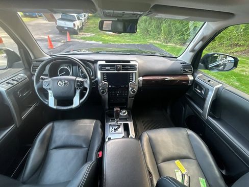 Used 2023 Toyota 4Runner Limited AWD/4WD image 13