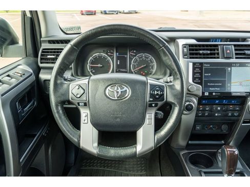 Used 2023 Toyota 4Runner Limited image 22