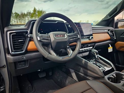 New 2026 GMC Canyon AT4 w/ Technology Plus Package AWD/4WD image 16
