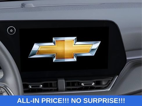 New 2027 Chevrolet Equinox LT w/ Convenience Package II FWD image 14
