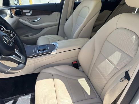 Used 2022 Mercedes-Benz GLC 300 image 26