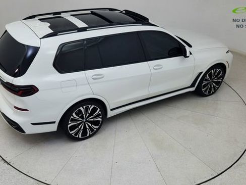 Used 2024 BMW X7 xDrive40i w/ M Sport Package AWD/4WD image 87