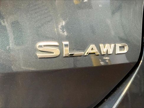 Used 2015 Nissan Rogue SL image 19