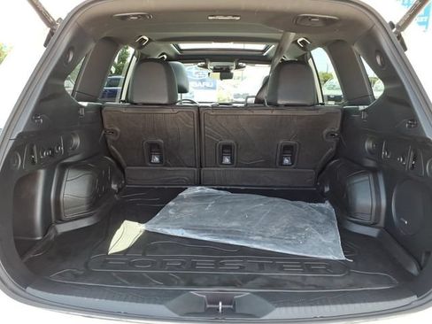Certified 2025 Subaru Forester Touring AWD/4WD image 8