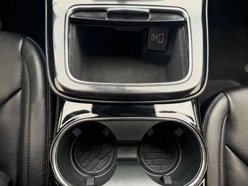 Used 2022 Lincoln Nautilus AWD w/ Premium Package image 28