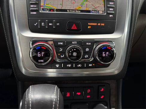 Used 2016 GMC Acadia SLT FWD image 21
