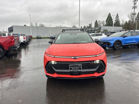 New 2026 Chevrolet Equinox EV RS image 8