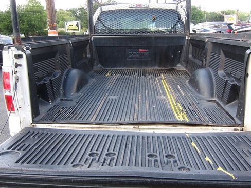 Used 2014 Ford F150 XL w/ XL Decor Group RWD image 5