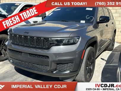 Used 2022 Jeep Grand Cherokee L Laredo