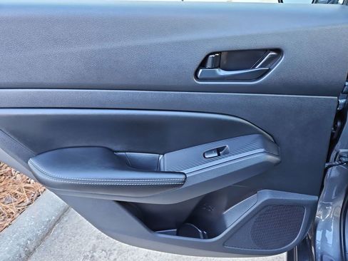 Used 2025 Nissan Altima 2.5 SV image 26