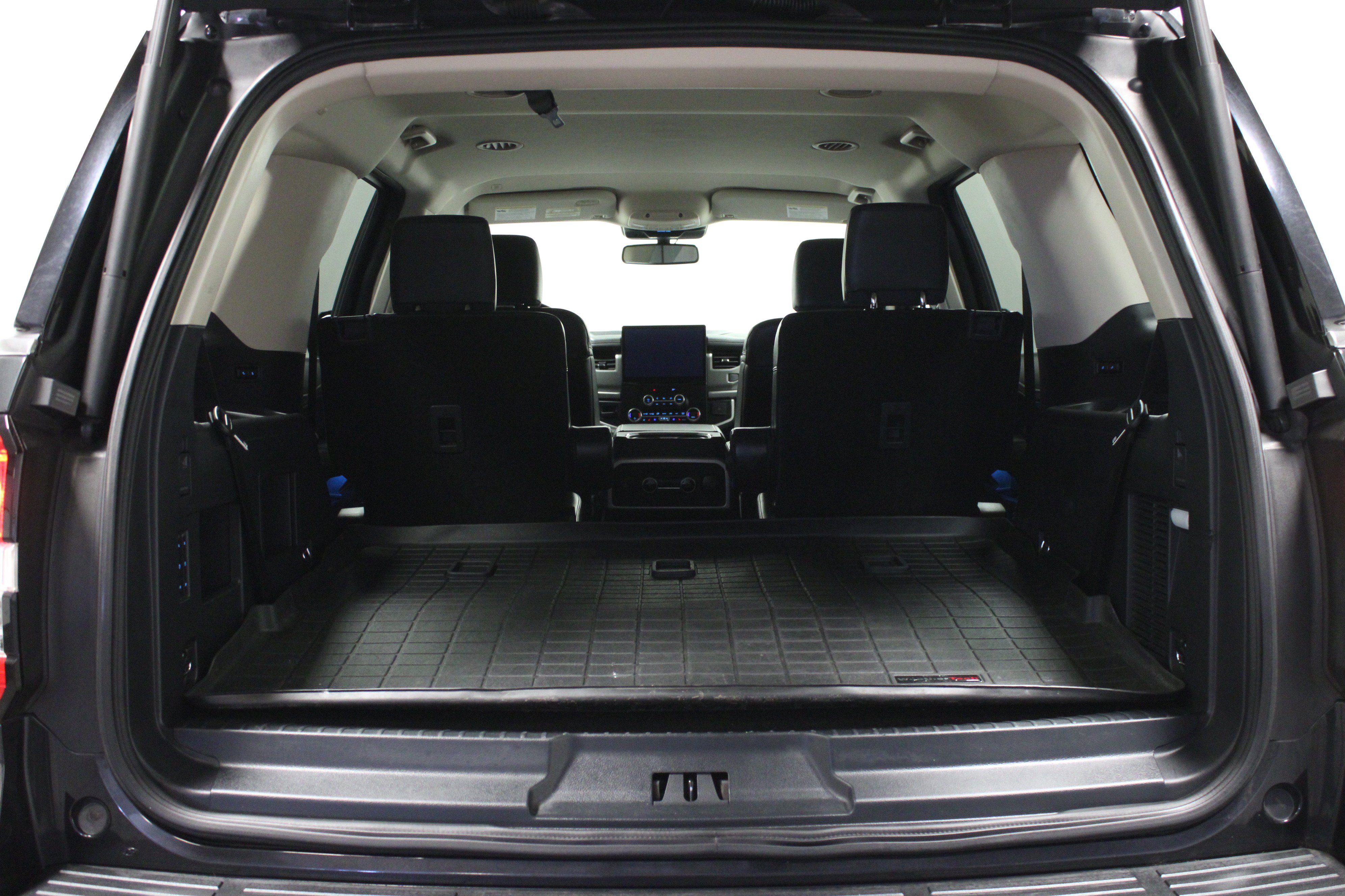 Used 2023 Ford Expedition XLT AWD/4WD image 14