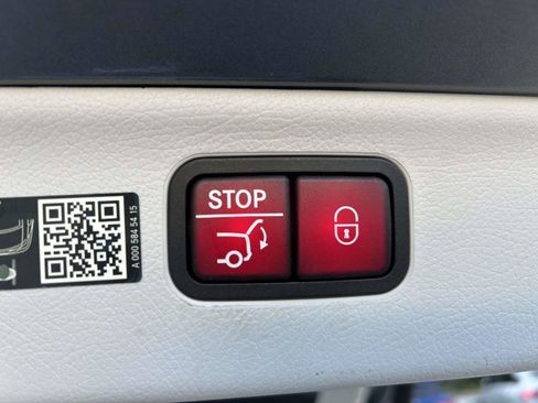 Certified 2023 Mercedes-Benz EQS 450+ SUV image 11