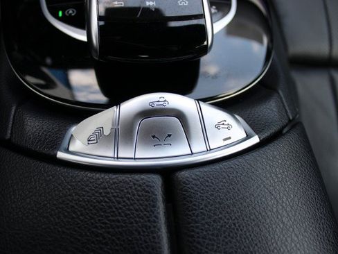 Used 2018 Mercedes-Benz E 400 4MATIC Cabriolet image 27