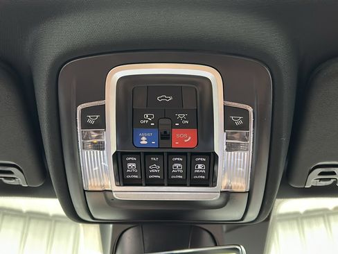 Used 2024 RAM 1500 Limited image 44