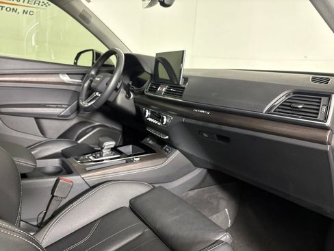 Used 2024 Audi Q5 2.0T Premium Plus AWD/4WD image 30