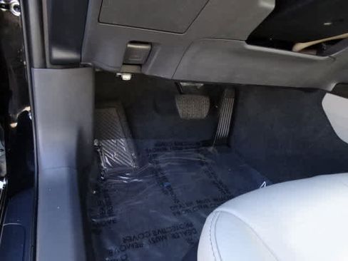 Certified 2023 Toyota Camry XLE image 15