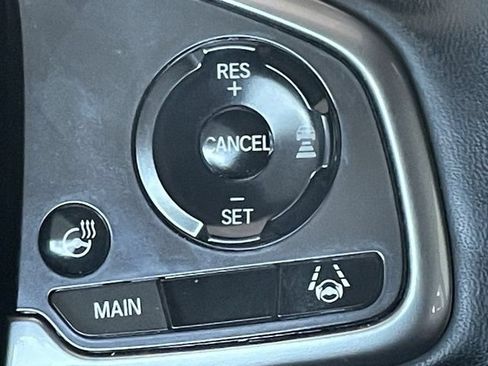 Used 2020 Honda CR-V Touring image 9