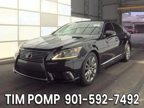 Used 2013 Lexus LS 460 w/ Comfort Pkg image 5