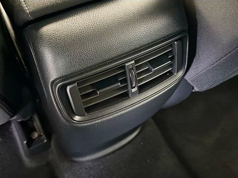 Used 2021 Honda CR-V Special Edition image 24