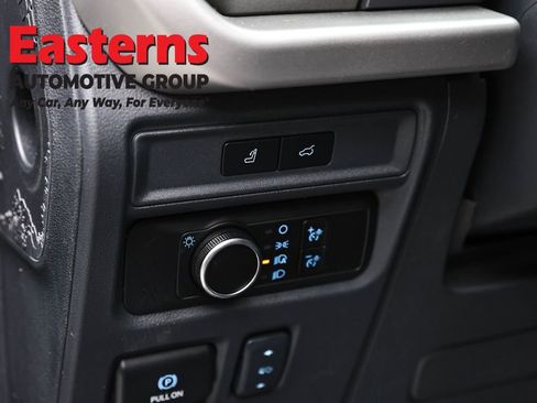Used 2024 Ford Expedition Max XLT RWD image 22