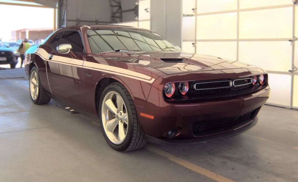 Used 2017 Dodge Challenger R/T Plus RWD image 1