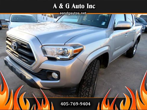 Used 2016 Toyota Tacoma SR5 w/ Towing Package image 1