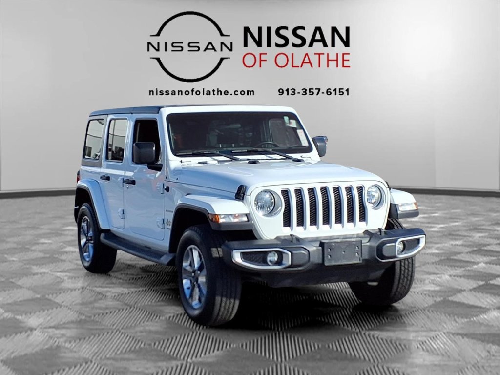 Used 2018 Jeep Wrangler Unlimited Sahara AWD/4WD image 29