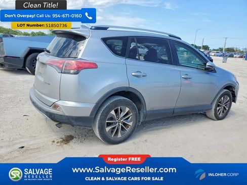 Used 2018 Toyota RAV4 LE AWD/4WD image 4