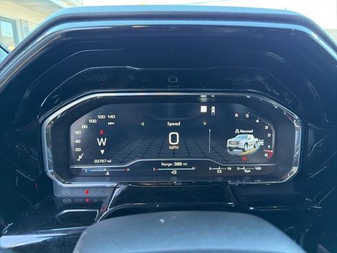 Used 2023 GMC Sierra 1500 SLT w/ SLT Premium Package image 9