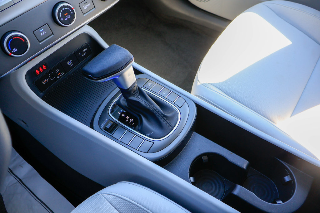 Certified 2026 Hyundai Kona SE FWD image 15