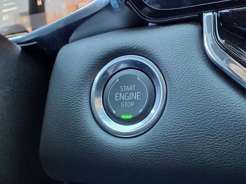 New 2026 GMC Canyon Elevation image 9