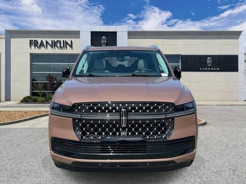 New 2026 Lincoln Navigator L Black Label AWD/4WD image 8