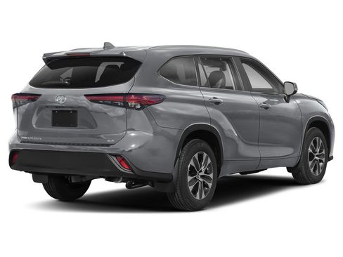 New 2026 Toyota Highlander XLE image 35