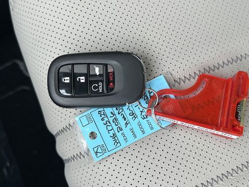 New 2026 Honda HR-V EX-L image 30
