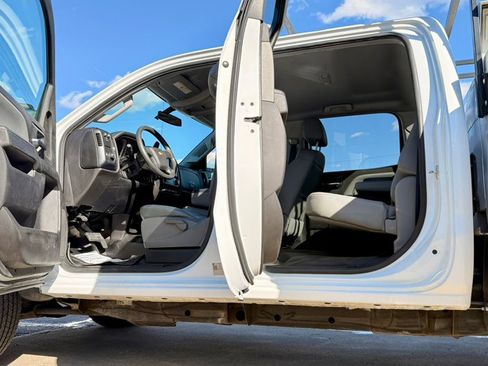 Used 2019 Chevrolet Silverado 2500 W/T w/ WT Convenience Package RWD image 12