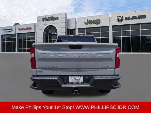 Used 2024 Chevrolet Silverado 1500 Custom Trail Boss AWD/4WD image 4