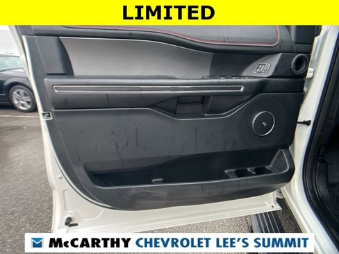 Used 2021 Ford Expedition Limited image 41