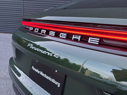 New 2026 Porsche Panamera image 25