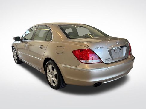 Used 2008 Acura RL AWD/4WD image 2