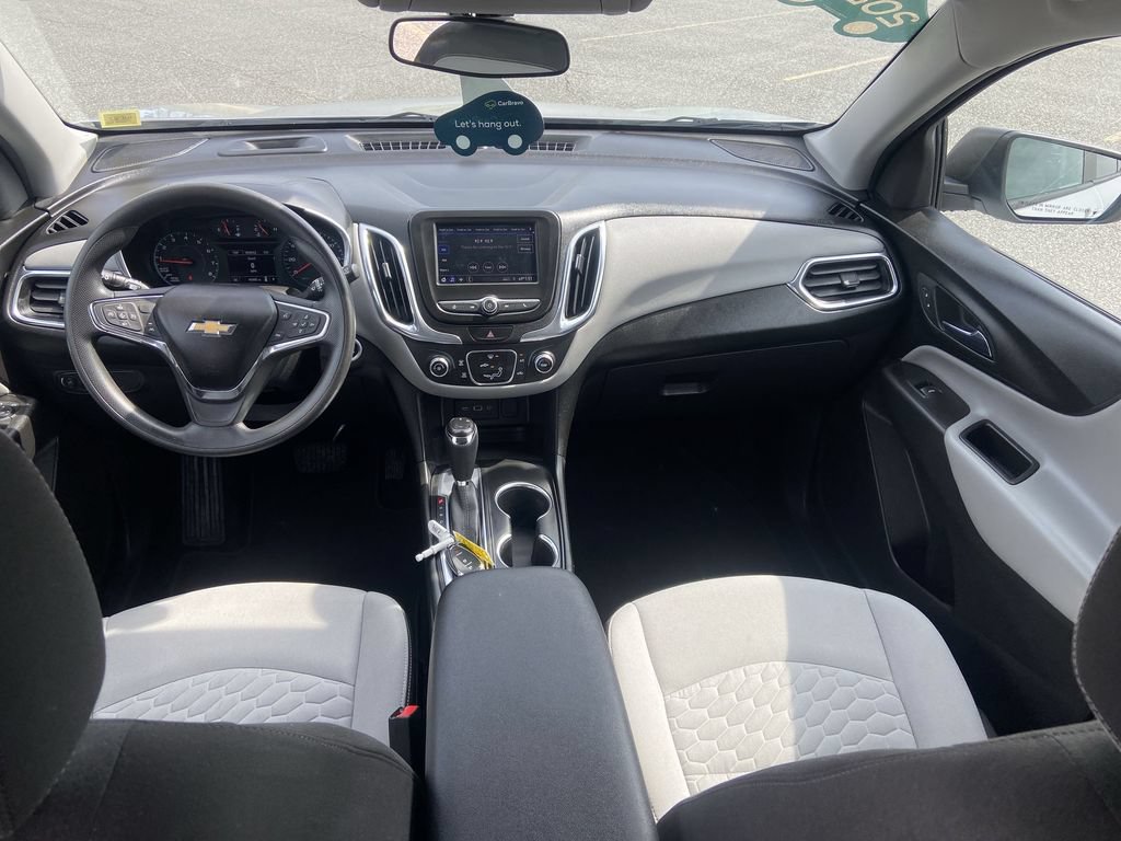 Certified 2020 Chevrolet Equinox LS w/ LS Convenience Package FWD image 20