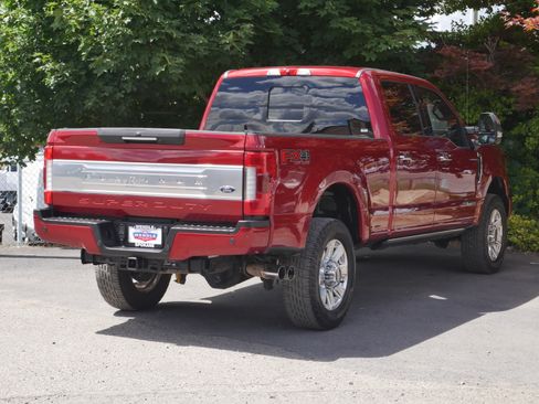 Used 2018 Ford F350 Platinum w/ Platinum Ultimate Package AWD/4WD image 27