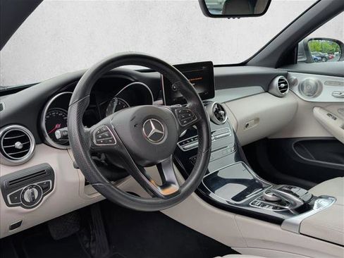 Used 2017 Mercedes-Benz C 300 4MATIC Cabriolet image 9